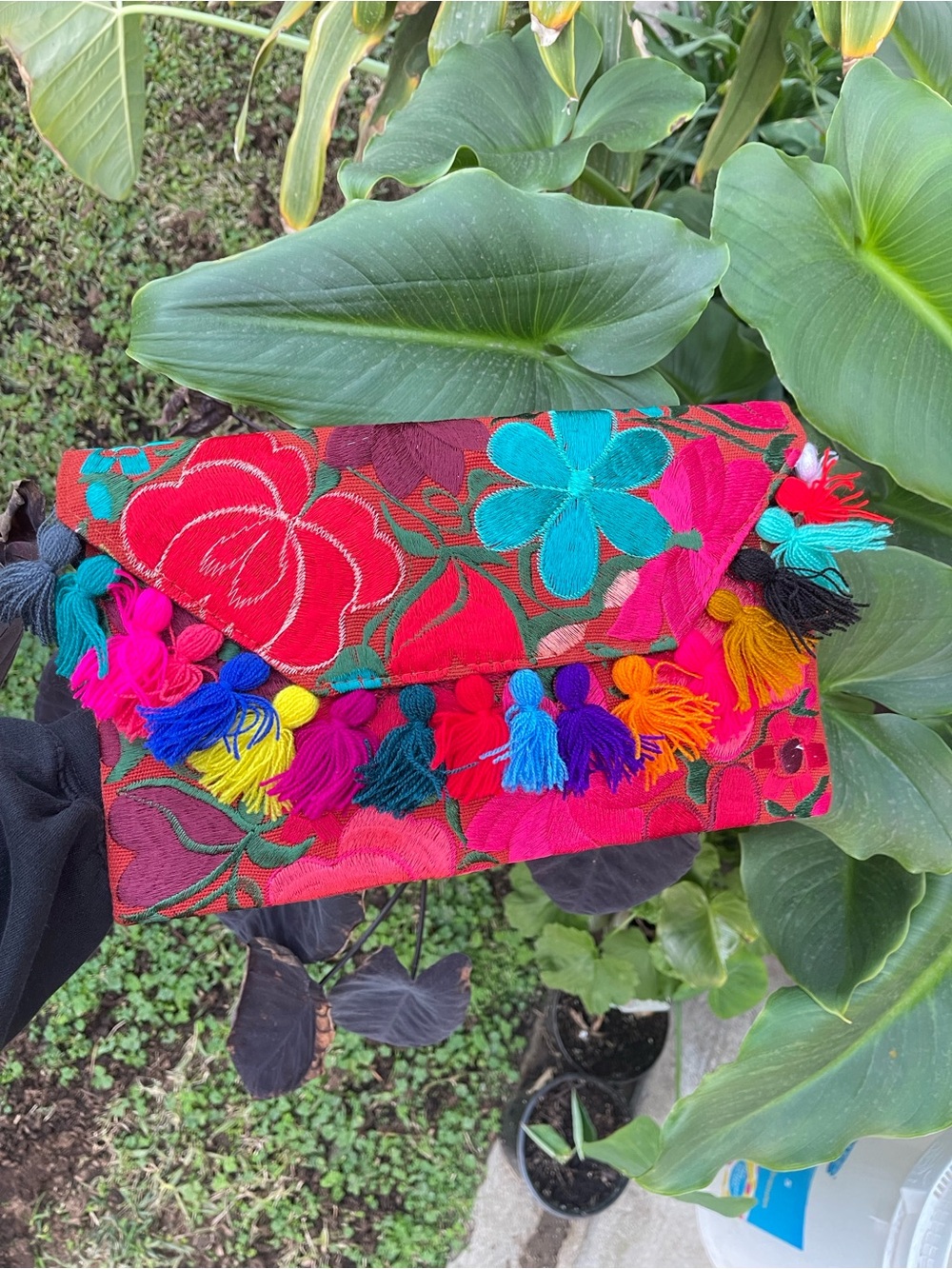 Handmade Red Floral Embroidered Tassel Clutch